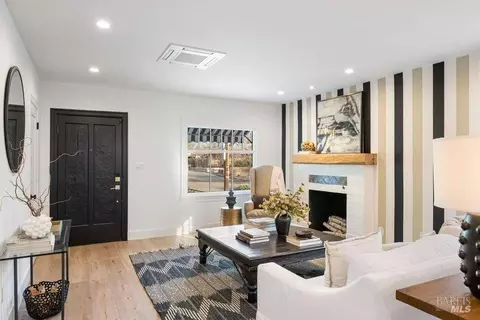 741 2nd St E, Sonoma, CA 95476 photo 5
