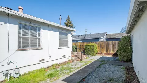 101 Edith St, Petaluma, CA 94952 photo 27