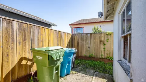 101 Edith St, Petaluma, CA 94952 photo 31