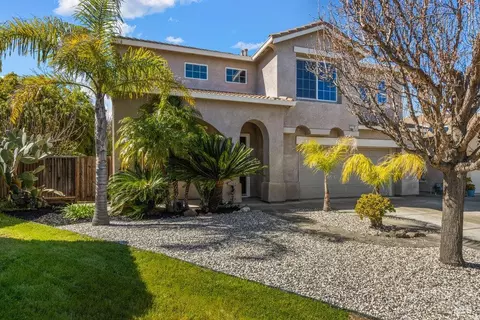 4727 Hummingbird Ct, Fairfield, CA 94534