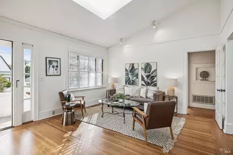 34 Walnut Ave, Mill Valley, CA 94941 photo 4