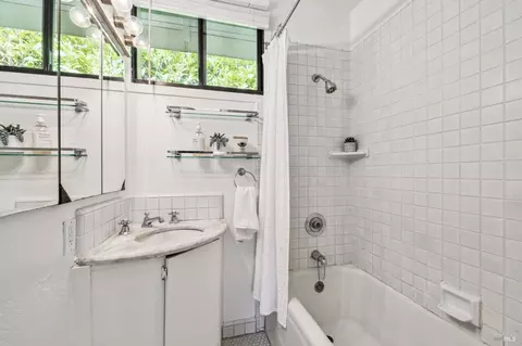 34 Walnut Ave, Mill Valley, CA 94941 photo 16