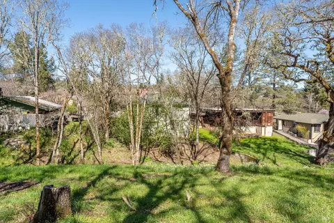 565 Redwood Ave, Willits, CA 95490 photo 18