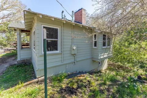 565 Redwood Ave, Willits, CA 95490 photo 13