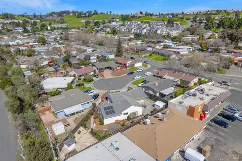 107 Oakmore Ct, Vallejo, CA 94591 photo 28