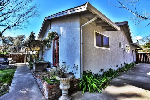 386 Oak St, Sonoma, CA 95476 photo 17