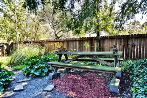 386 Oak St, Sonoma, CA 95476 photo 25