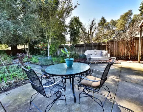 386 Oak St, Sonoma, CA 95476 photo 21