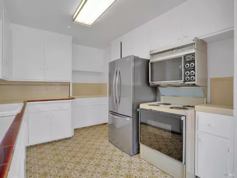 3510 Brookside Dr, Martinez, CA 94553 photo 6