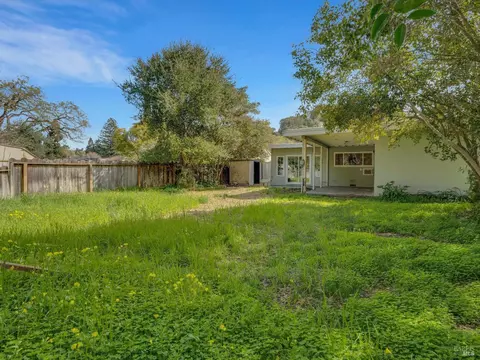 3510 Brookside Dr, Martinez, CA 94553 photo 18