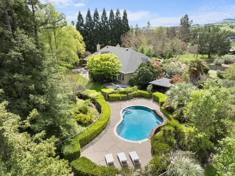 19373 Steuben Ln, Sonoma, CA 95476