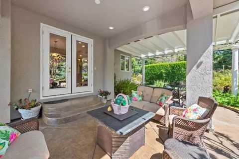 Exterior - 2048 Pinecrest Ct, Vacaville, CA 95688 photo 14 of 27