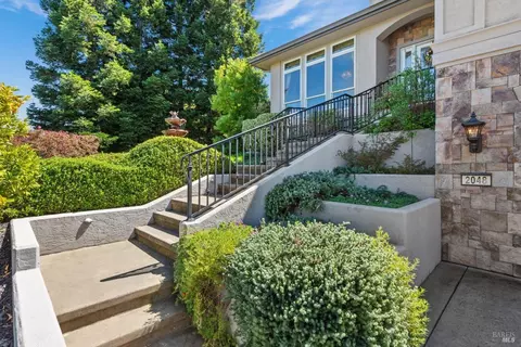 Exterior - 2048 Pinecrest Ct, Vacaville, CA 95688 photo 3 of 27
