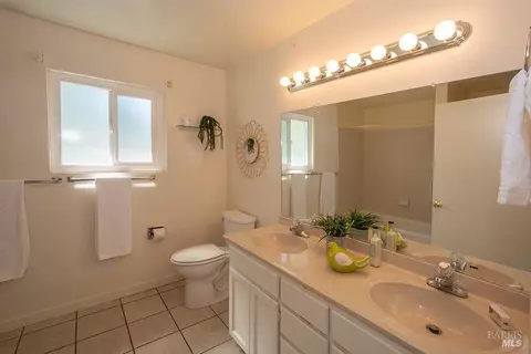 75 Temelec Cir, Sonoma, CA 95476 photo 15