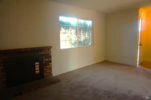 2459 Baltic Dr, Fairfield, CA 94533 photo 7