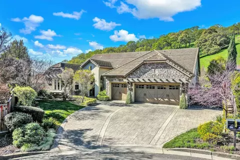 777 Overture Ln, Fairfield, CA 94534