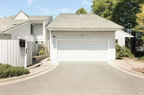 2791 Mcbride Ln #132, Santa Rosa, CA 95403