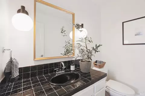 Bath - 304 Madrone Ave, Larkspur, CA 94939 photo 6 of 6