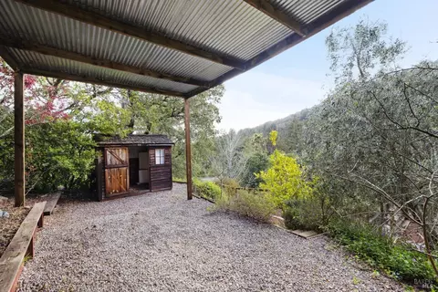 Exterior - 304 Madrone Ave, Larkspur, CA 94939 photo 24 of 28