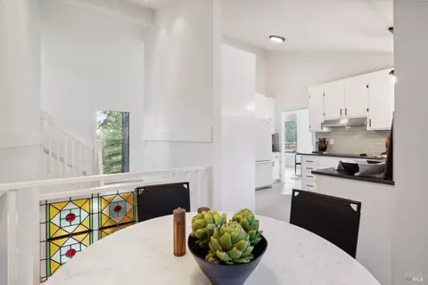Kitchen - 304 Madrone Ave, Larkspur, CA 94939 photo 6 of 7