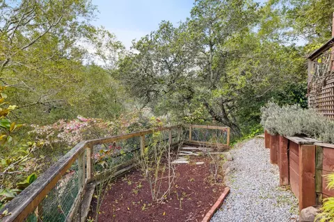View/Area - 304 Madrone Ave, Larkspur, CA 94939 photo 1 of 2