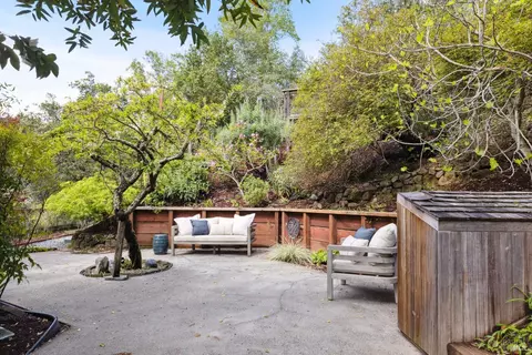 Exterior - 304 Madrone Ave, Larkspur, CA 94939 photo 20 of 28