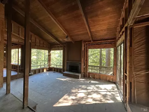4 Marsh Dr, Mill Valley, CA 94941