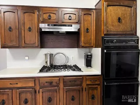 Kitchen - 115 Muirwood Pl, Vallejo, CA 94591 photo 3 of 3