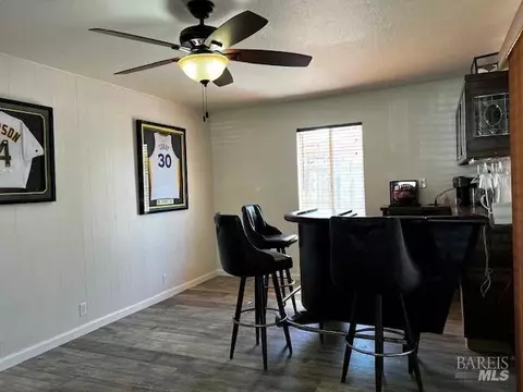 Dining - 115 Muirwood Pl, Vallejo, CA 94591 photo 4 of 5