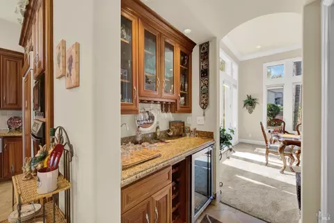 Kitchen - 500 Spring Ln, Vacaville, CA 95688 photo 7 of 7
