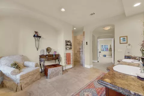 Living - 500 Spring Ln, Vacaville, CA 95688 photo 9 of 9