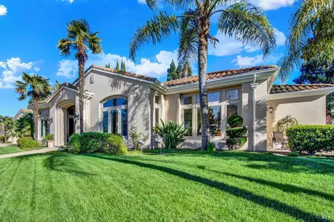 Exterior - 500 Spring Ln, Vacaville, CA 95688 photo 12 of 34
