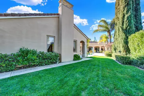 Exterior - 500 Spring Ln, Vacaville, CA 95688 photo 30 of 34