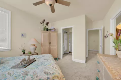 Bedroom - 500 Spring Ln, Vacaville, CA 95688 photo 5 of 10