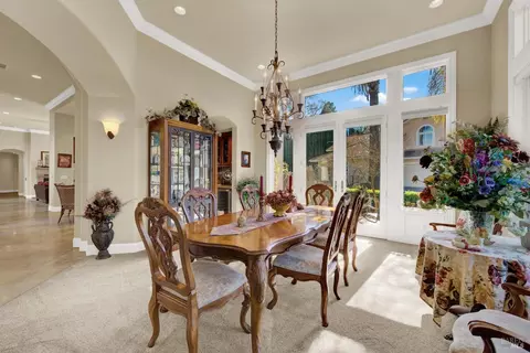 Dining - 500 Spring Ln, Vacaville, CA 95688 photo 2 of 4