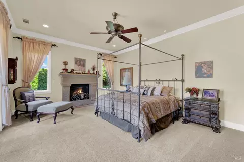 Bedroom - 500 Spring Ln, Vacaville, CA 95688 photo 8 of 10