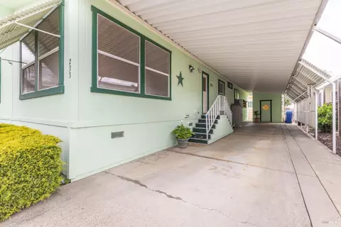 233 Daisy Dr, Napa, CA 94558 photo 18