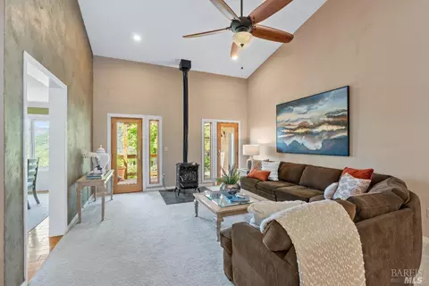 Living - 1560 Trimble Ln, Cloverdale, CA 95425 photo 2 of 10