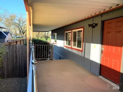 820 Joshua Dr, Windsor, CA 95492 photo 8