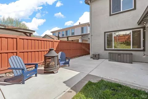 Exterior - 1986 Clyde Jean Pl, Fairfield, CA 94533 photo 13 of 25