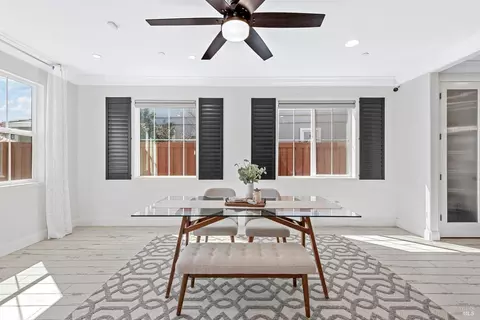 Dining - 1986 Clyde Jean Pl, Fairfield, CA 94533 photo 1 of 3