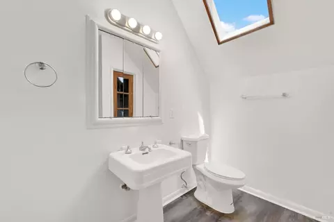 Bath - 1001 Sutter St, Vallejo, CA 94590 photo 1 of 7