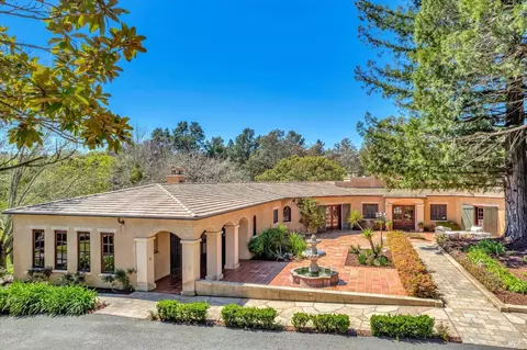 868-870 High School Rd, Sebastopol, CA 95472