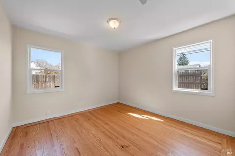 412 Cypress Ave, Vallejo, CA 94590 photo 17