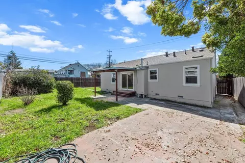 412 Cypress Ave, Vallejo, CA 94590 photo 24