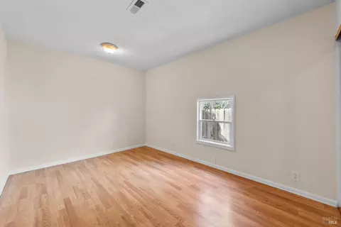 412 Cypress Ave, Vallejo, CA 94590 photo 14