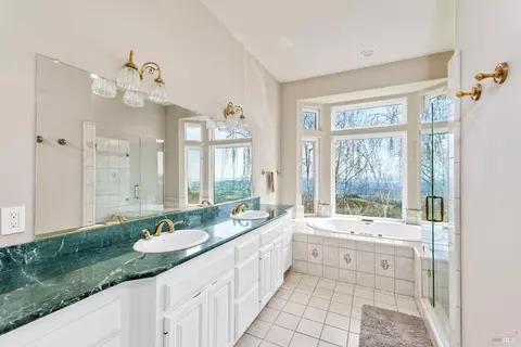 Bath - 7050 Grove St, Sonoma, CA 95476 photo 1 of 2