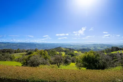 View/Area - 7050 Grove St, Sonoma, CA 95476 photo 3 of 8