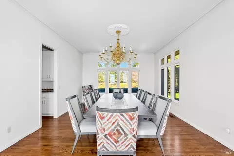 Dining - 7050 Grove St, Sonoma, CA 95476 photo 2 of 2