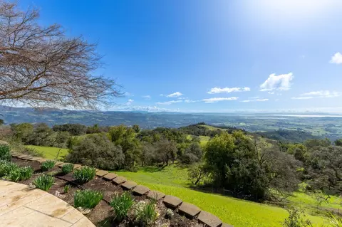 View/Area - 7050 Grove St, Sonoma, CA 95476 photo 4 of 8
